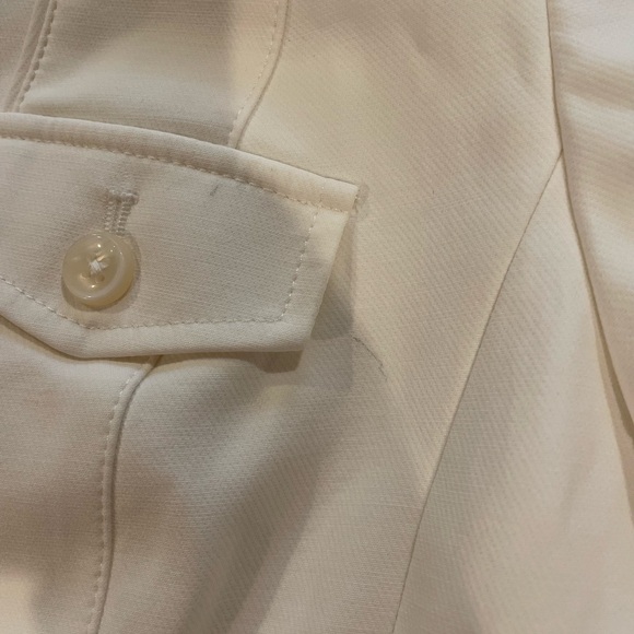 WHBM White Blazer Size 2 - Picture 2 of 4